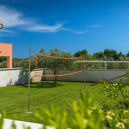 Monteci * Pula