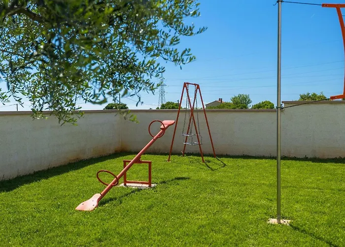 Monteci 別荘 プーラ