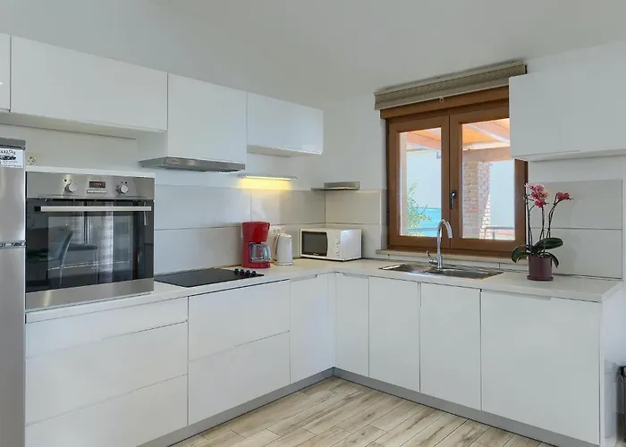 Semesterbostad Monteci *